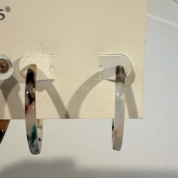 Francesca’s 5-Pack Resin Hoop Earring Set | Neutral Tones | NWT - Picture 2 of 8